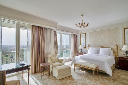 Four Seasons Hotel Cairo At The First Residence image 14