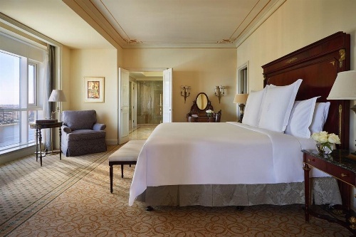 Four Seasons Hotel Cairo At The First Residence image 3